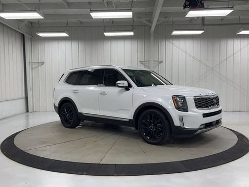 Used 2020 Kia Telluride SX w/ SX Prestige Package AWD/4WD image 2