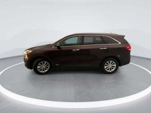 Used 2016 Kia Sorento AWD w/ LX Convenience Package image 9