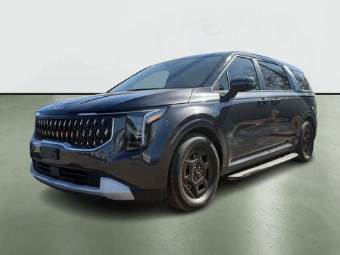 Used 2025 Kia Carnival LXS image 2