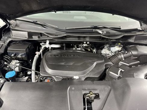 Used 2024 Honda Odyssey Sport image 29