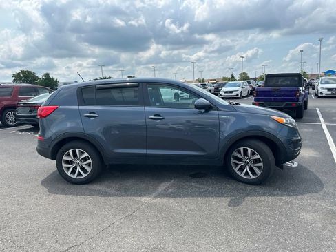 Used 2016 Kia Sportage LX AWD/4WD image 11