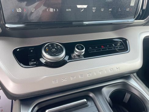 New 2027 Ford Expedition Max Active AWD/4WD image 30