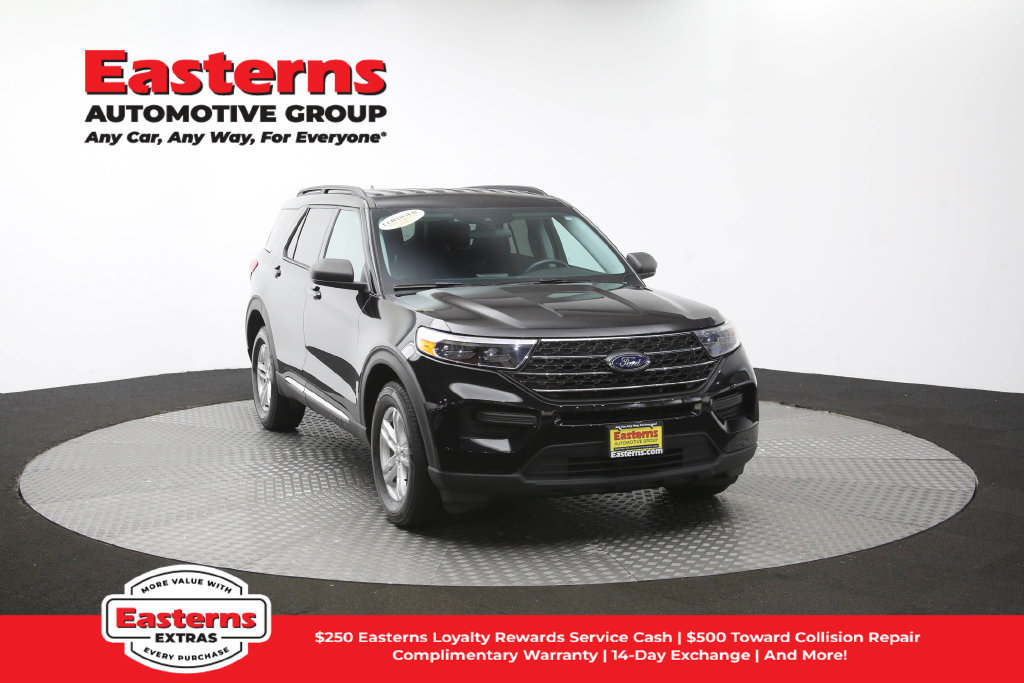 Used 2023 Ford Explorer XLT AWD/4WD image 53