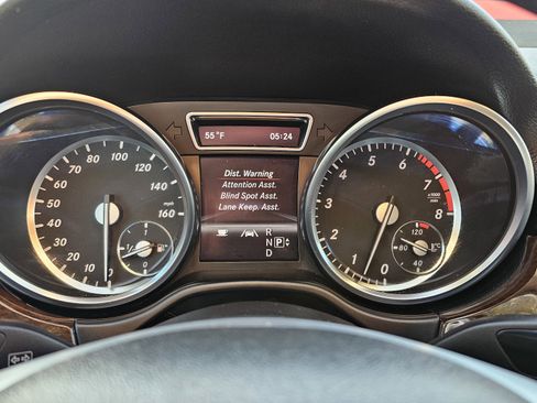 Used 2013 Mercedes-Benz ML 350 4MATIC w/ Premium 1 Pkg image 39