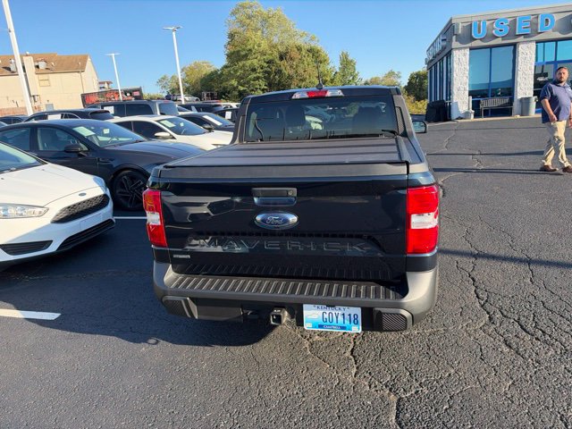 Used 2023 Ford Maverick XLT FWD image 3