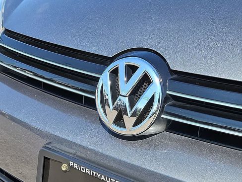 Used 2014 Volkswagen Jetta TDI FWD image 29