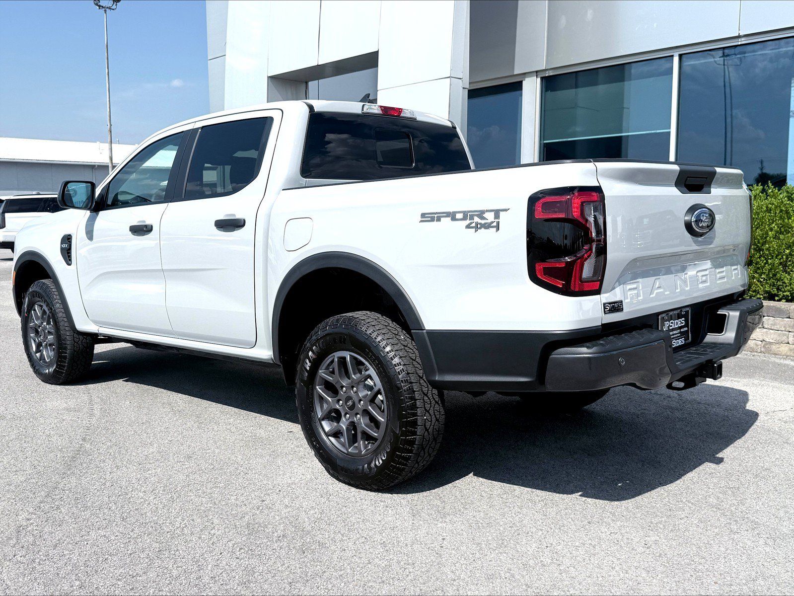 New 2026 Ford Ranger XLT w/ Equipment Group 301A High AWD/4WD image 6