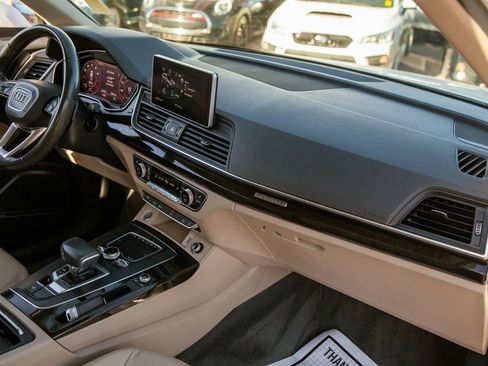 Used 2018 Audi Q5 2.0T Premium Plus image 11