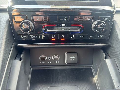 New 2026 Jeep Grand Cherokee Laredo AWD/4WD image 16