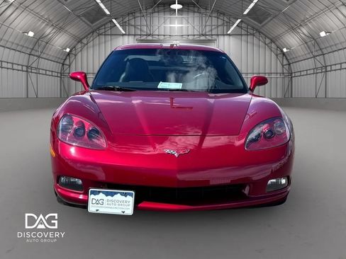 Used 2010 Chevrolet Corvette Coupe w/ Preferred Equipment Group RWD image 5