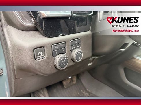 Used 2025 Chevrolet Silverado 1500 LT AWD/4WD image 10
