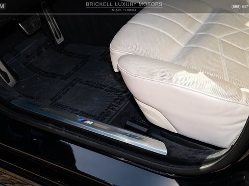Used 2024 BMW 760i xDrive AWD/4WD image 65