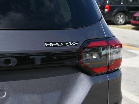 Used 2023 Honda Pilot Elite image 8