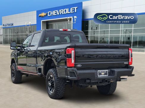Used 2025 Ford F250 Platinum w/ Tremor Off-Road Package AWD/4WD image 4