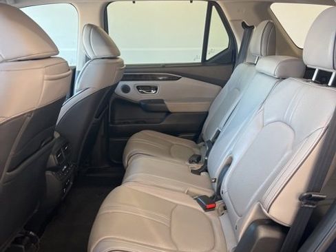 Used 2023 Honda Pilot Elite image 26