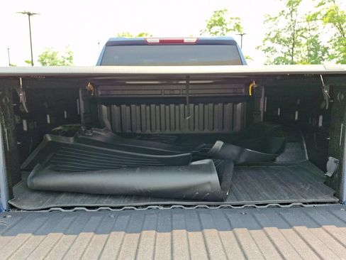 Used 2024 Chevrolet Silverado 1500 Custom AWD/4WD image 28