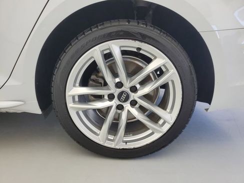 Used 2017 Audi A4 2.0T Ultra Premium w/ Convenience Package image 12