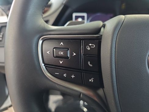 Certified 2023 Lexus ES 350 350 w/ Premium Package image 17