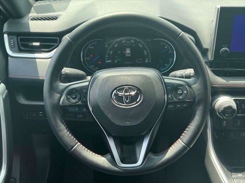 Certified 2024 Toyota RAV4 SE image 16