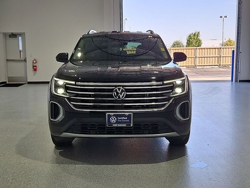 Used 2024 Volkswagen Atlas SE FWD image 3