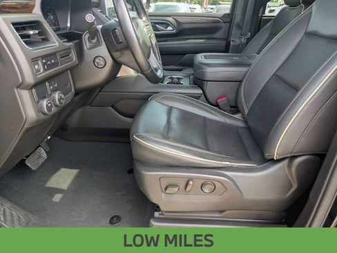 Used 2023 Chevrolet Tahoe Premier w/ LPO, Illumination Package RWD image 14
