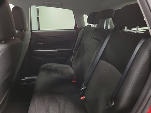 Used 2014 Mitsubishi Outlander Sport SE FWD image 27