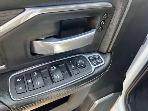 Used 2024 RAM 2500 Laramie w/ Sport Appearance Package image 20