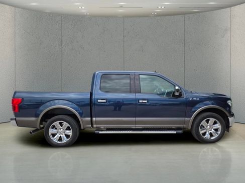 Used 2019 Ford F150 Lariat RWD image 3