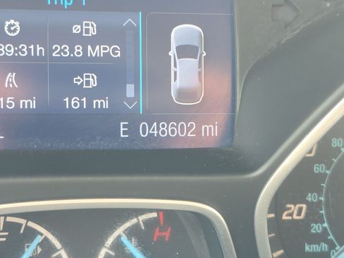 Used 2014 Ford Focus SE FWD image 20