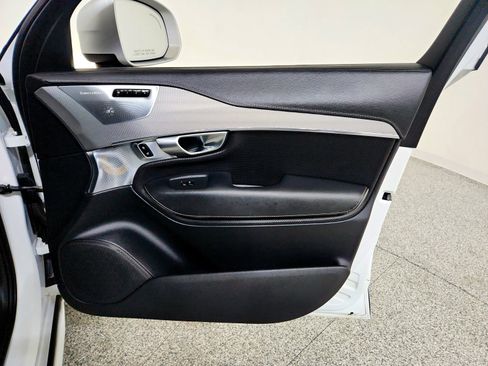 Used 2019 Volvo XC90 T6 R-Design w/ Advanced Package image 30