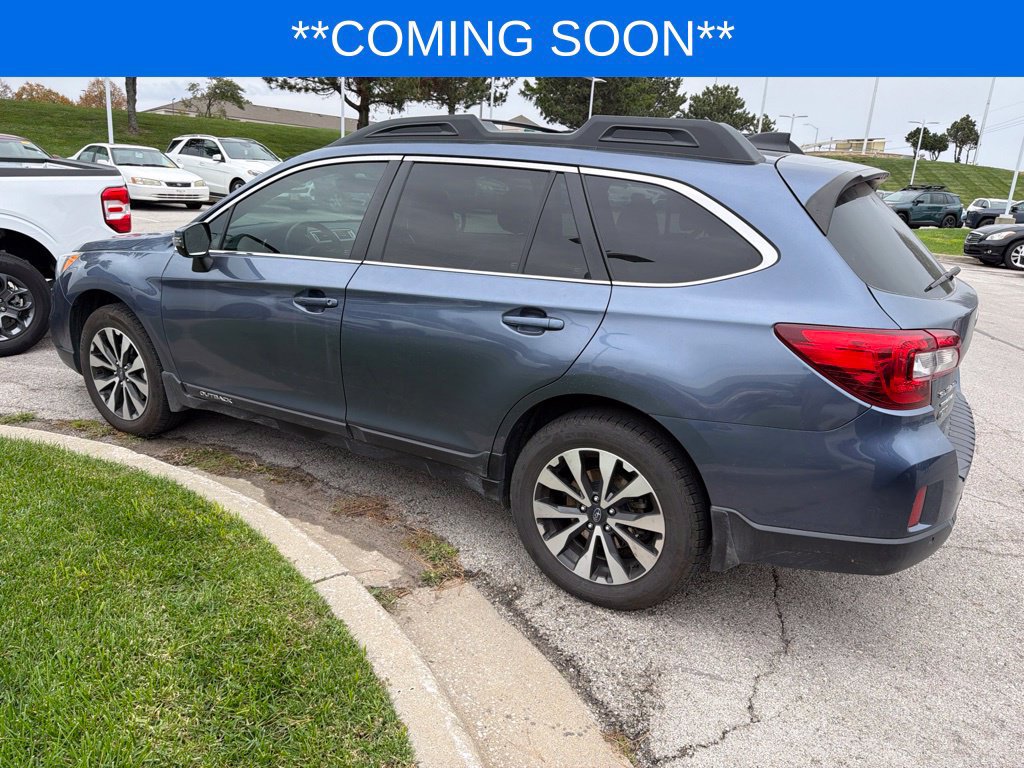 Used 2017 Subaru Outback 2.5i Limited AWD/4WD image 5