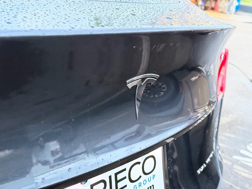 Used 2023 Tesla Model Y AWD image 12