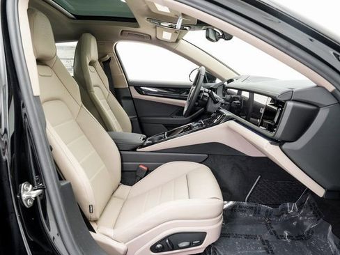 New 2026 Porsche Panamera 4 image 23