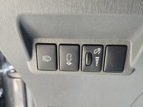 Used 2013 Toyota Prius V Five FWD image 21