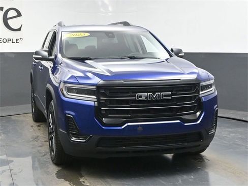 Used 2023 GMC Acadia SLE w/ Driver Convenience Package image 50