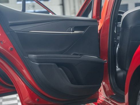 Certified 2025 Toyota Camry SE image 37