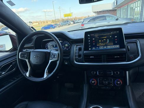 Used 2023 Chevrolet Suburban Z71 image 6