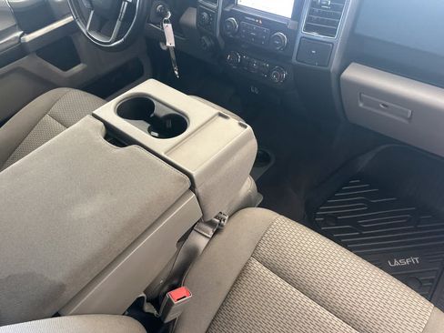 Used 2019 Ford F150 XLT w/ Equipment Group 302A Luxury AWD/4WD image 15