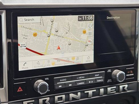 Used 2025 Nissan Frontier SL RWD image 13
