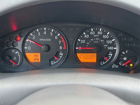 Used 2015 Nissan Frontier SV image 24