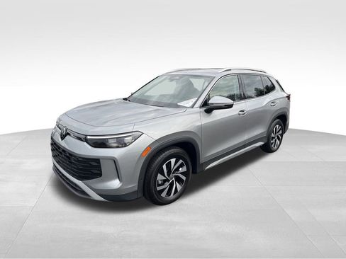 New 2026 Volkswagen Tiguan S image 1