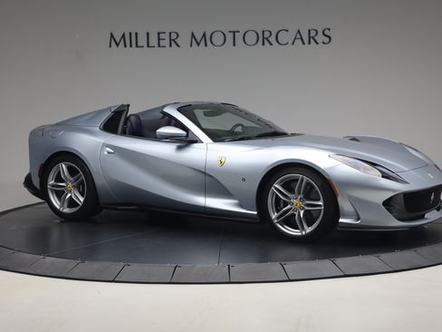 Certified 2022 Ferrari 812 GTS RWD image 10