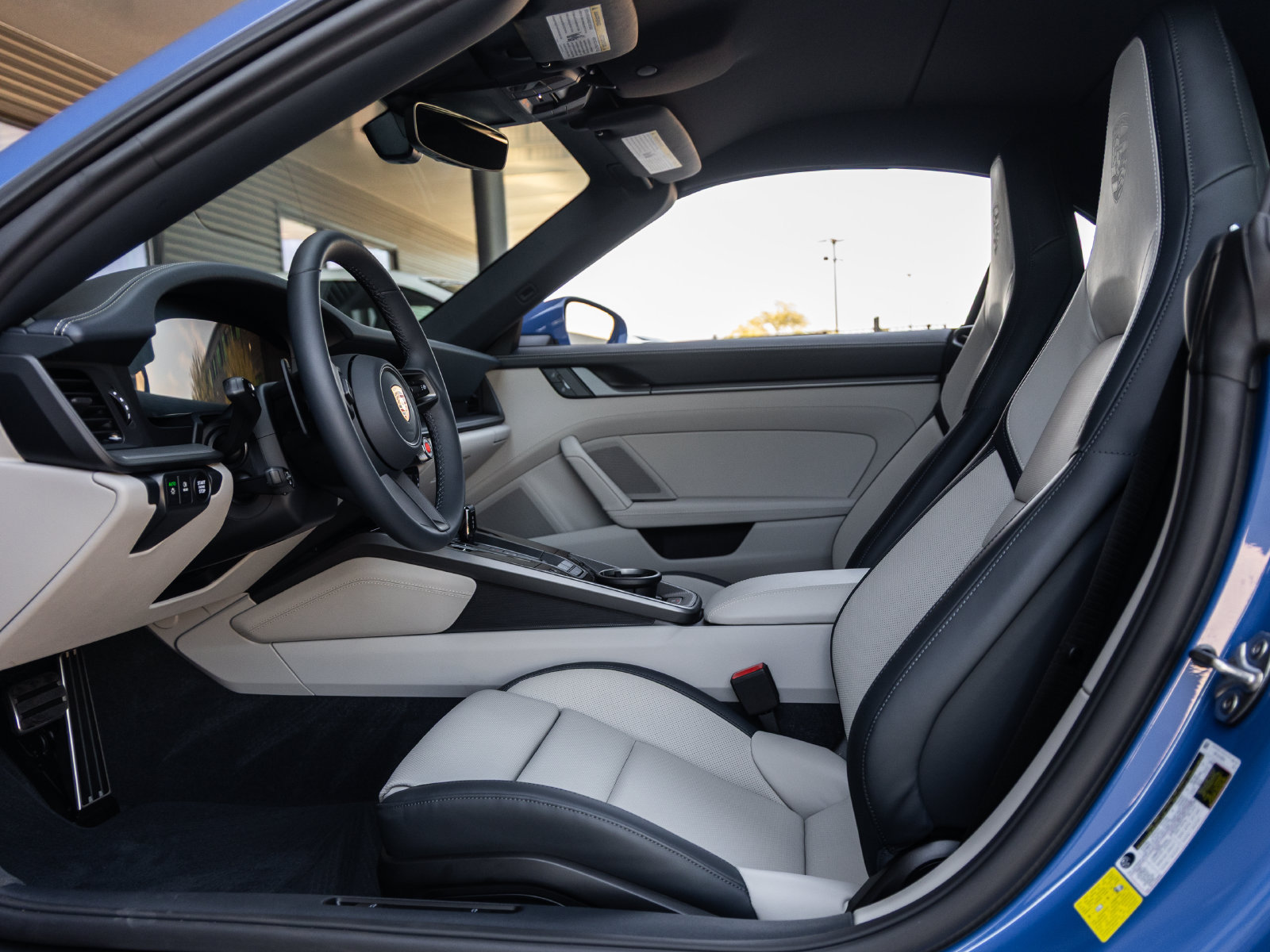 Certified 2026 Porsche 911 Carrera RWD image 30