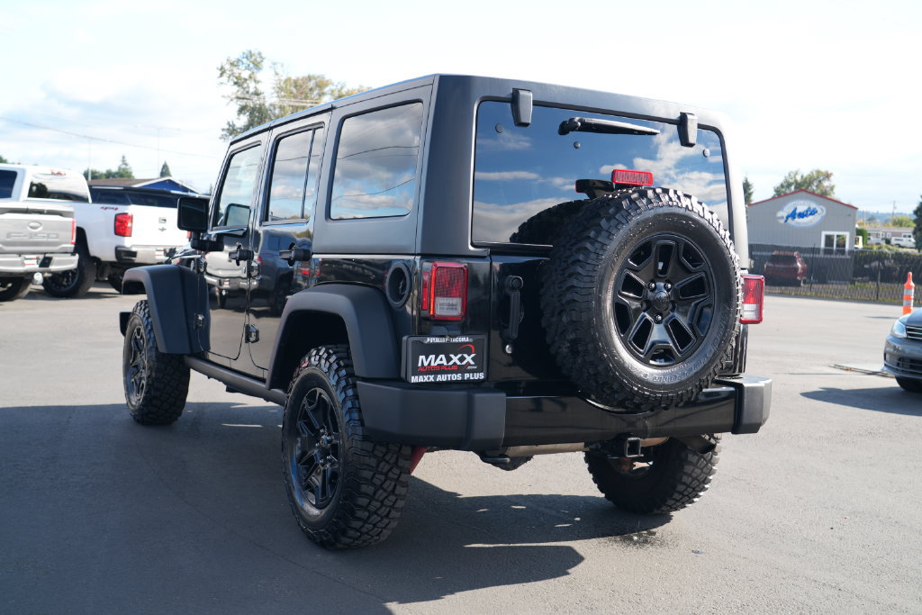 Used 2018 Jeep Wrangler Unlimited Sport AWD/4WD image 11