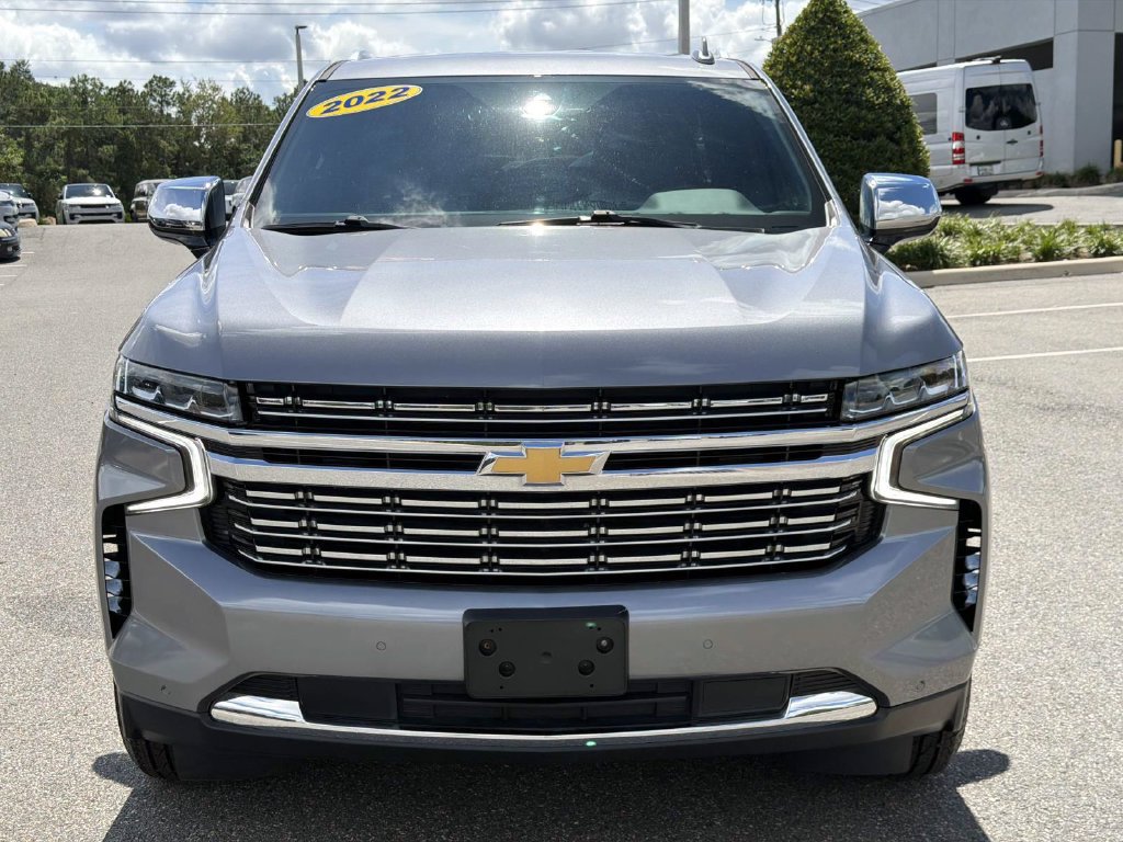 Used 2022 Chevrolet Suburban Premier AWD/4WD image 8