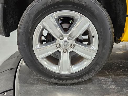 Used 2016 RAM 1500 Sport w/ Stinger Yellow Sport Package AWD/4WD image 9