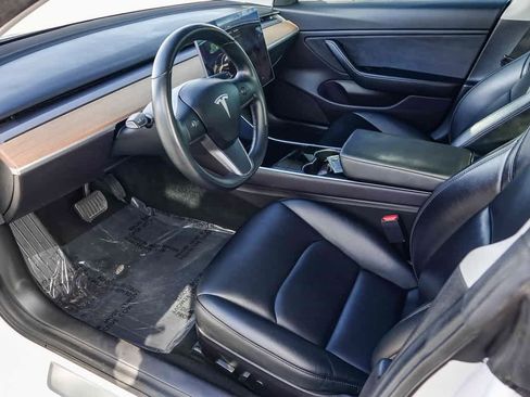 Used 2018 Tesla Model 3 Long Range image 15