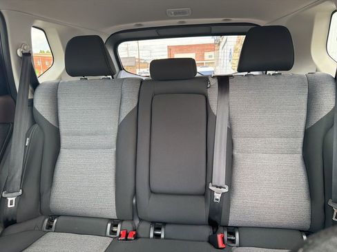 Used 2022 Nissan Rogue SV FWD image 18
