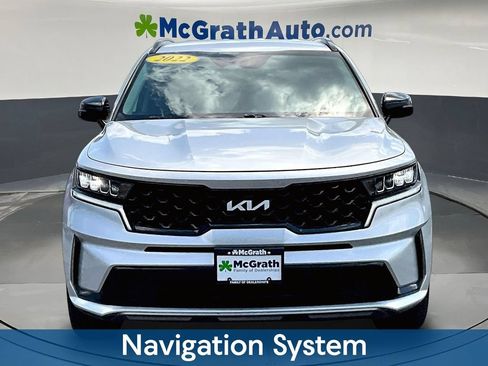 Used 2022 Kia Sorento S FWD image 2
