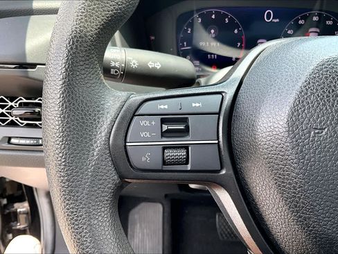 Used 2025 Honda Accord LX image 21